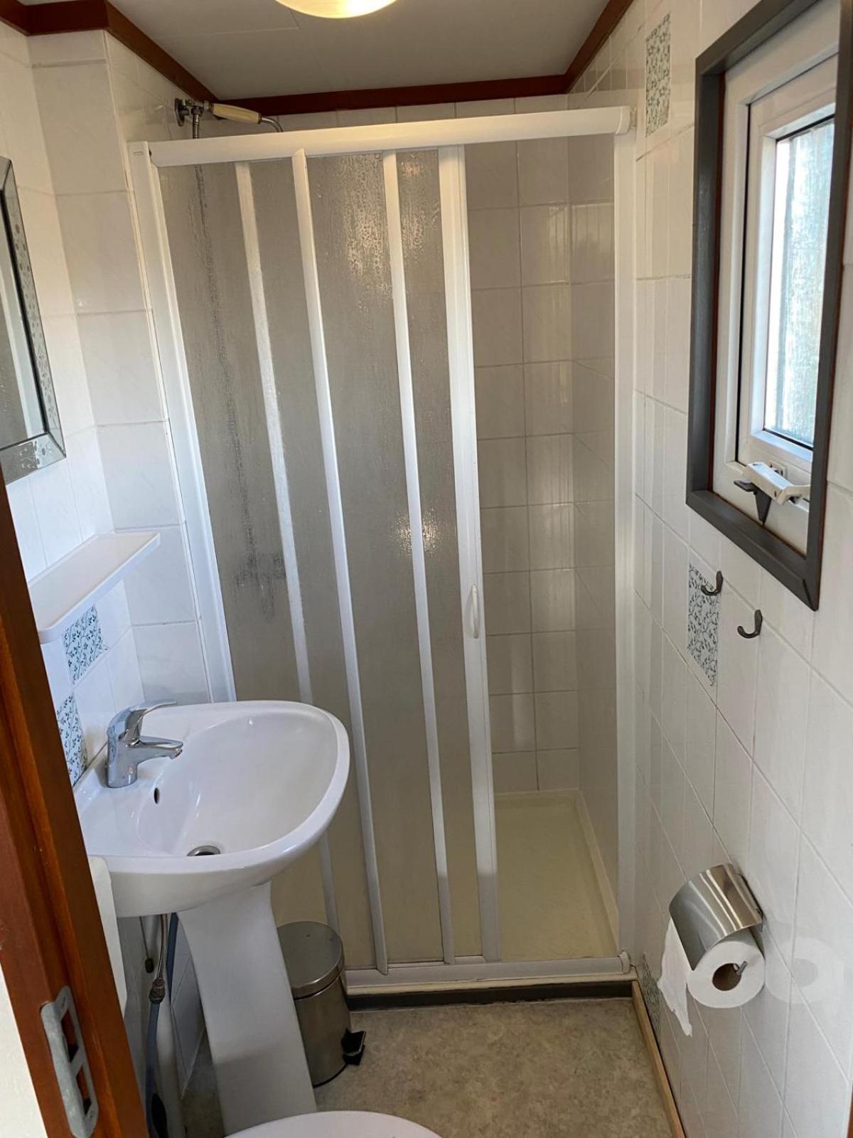 Chalet ZonZeeSion Klein Vaarwater T12 Buren (Friesland) Exterior foto